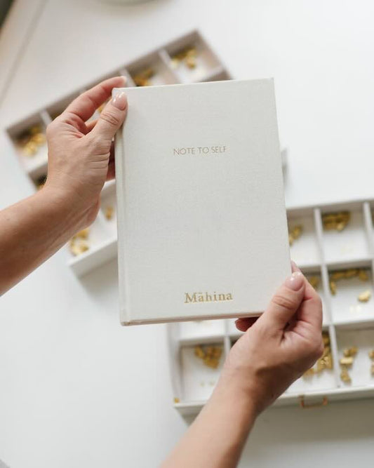 The Best Personalised Journal Gifts for Australian Women: A Thoughtful Guide