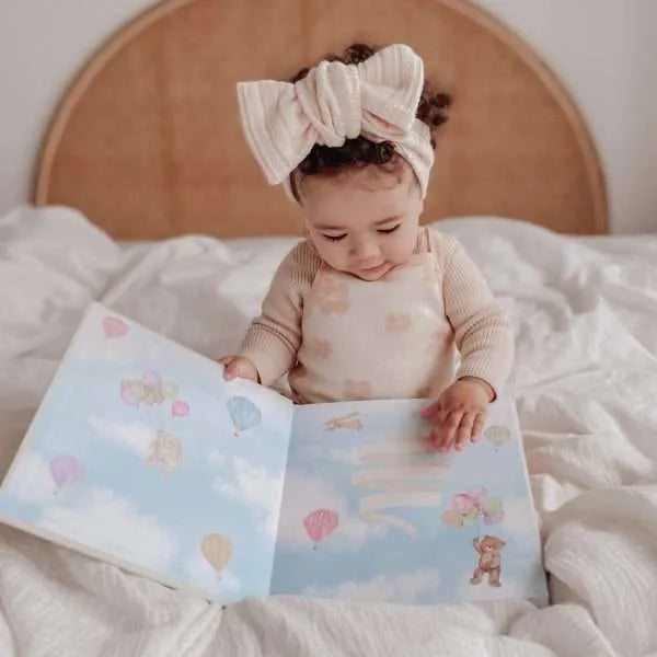 What to write in a Baby Book guide for Australian Parents