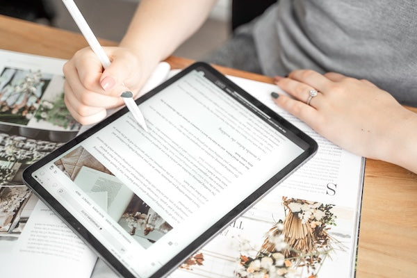 Wedding Planning Tools, Templates & Guides Aus